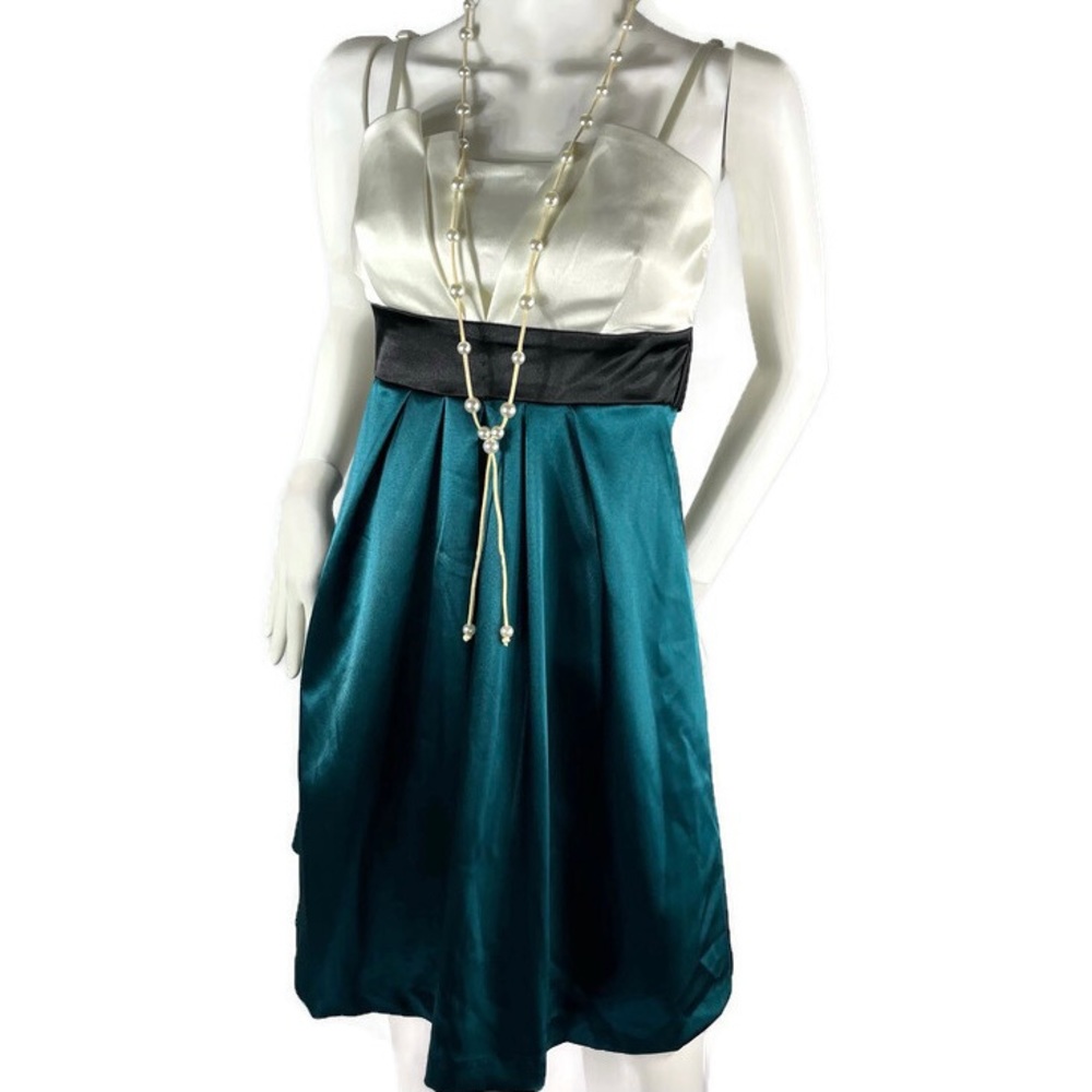Iz‎ Byer Women’s Dress Size 9